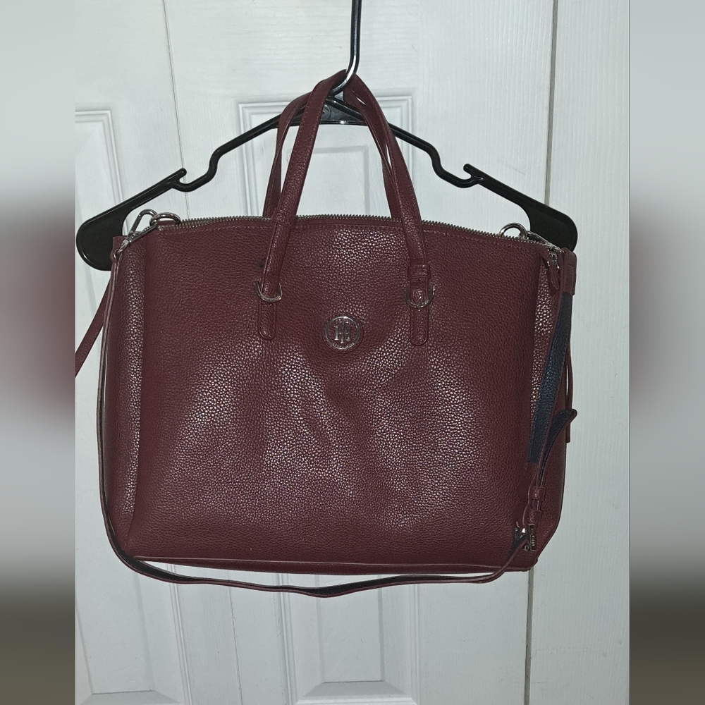 Tommy Hilfiger shoulder bag